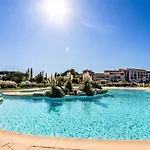 Apartamento Les Marines De Gassin-9 By Interhome