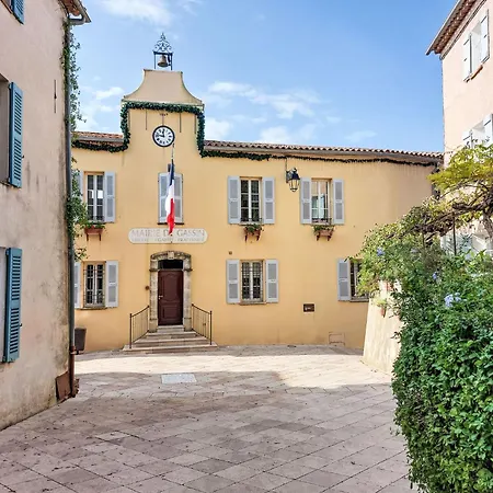 公寓 Les Marines-9 By Interhome *